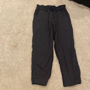LULULEMON dance studio crop pants